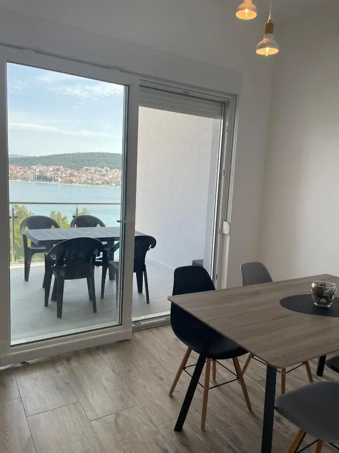 A&A Apartments By The Sea Trogir Chorwacja